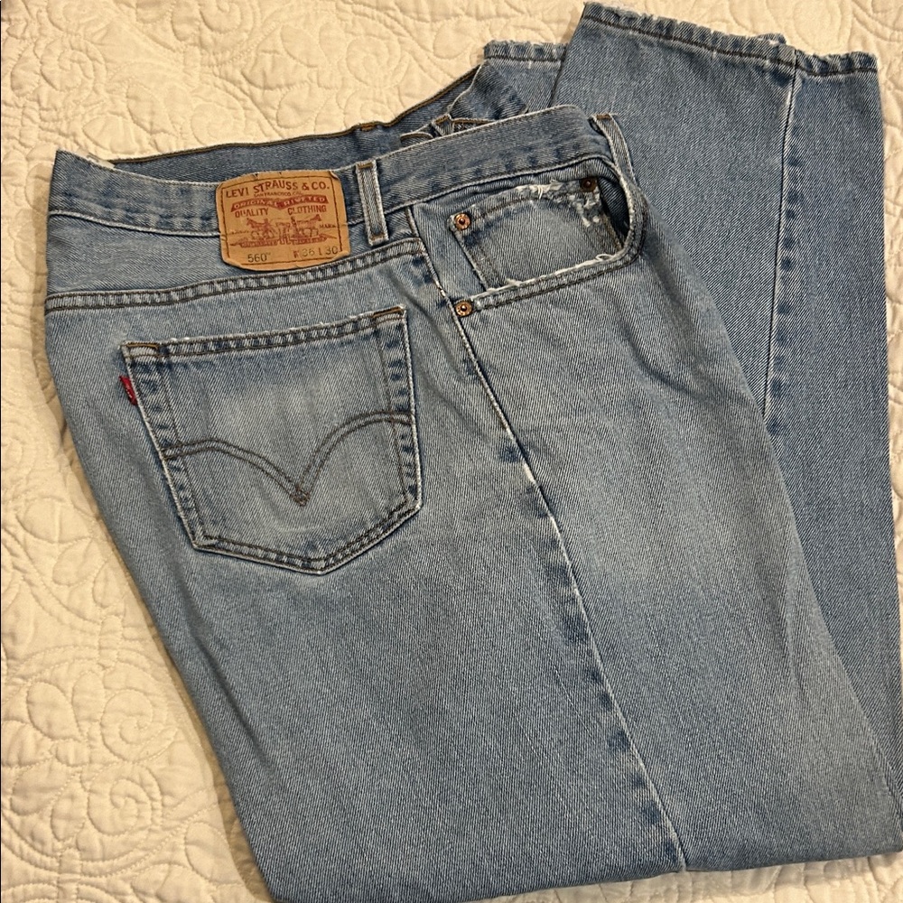 Levi's comfort fit 560 men’s Denim Jeans in Light Blue